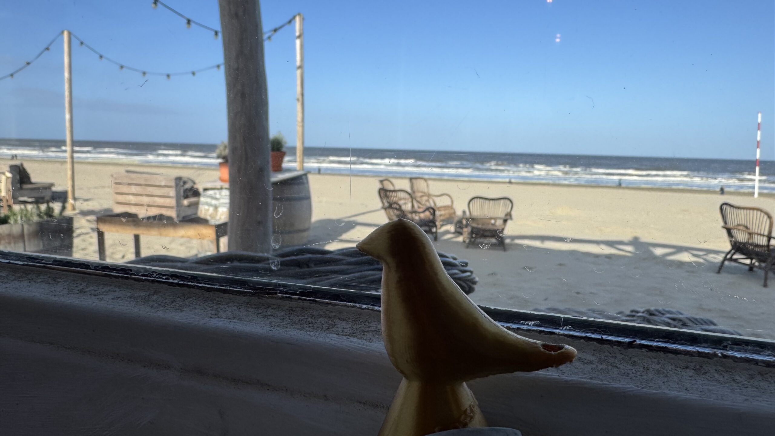 Sunday morning breakfast on the beach